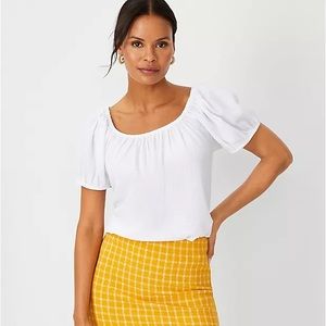 NWT Ann Taylor White Petite Gathered Scoop Neck Top | Size Medium Petite
